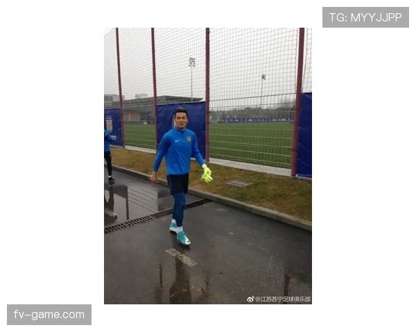 Lautaro在训练场全情投入，新赛季备战状态显著回升