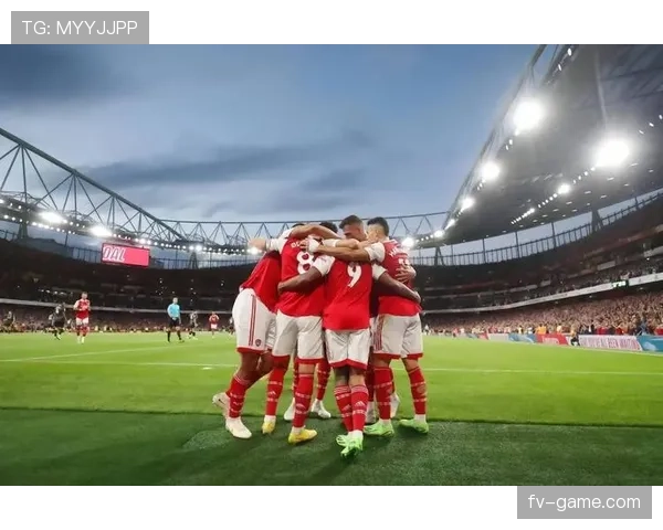 伊万·佩里西奇状态回暖，英超新星稳健表现引瞩目