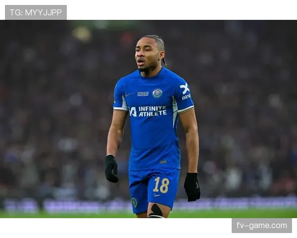 切尔西大规模引援效果争议:投资回报与球队稳定性面临考验 切尔西大规模引援效果争议:投资回报与球队稳定性面临考验